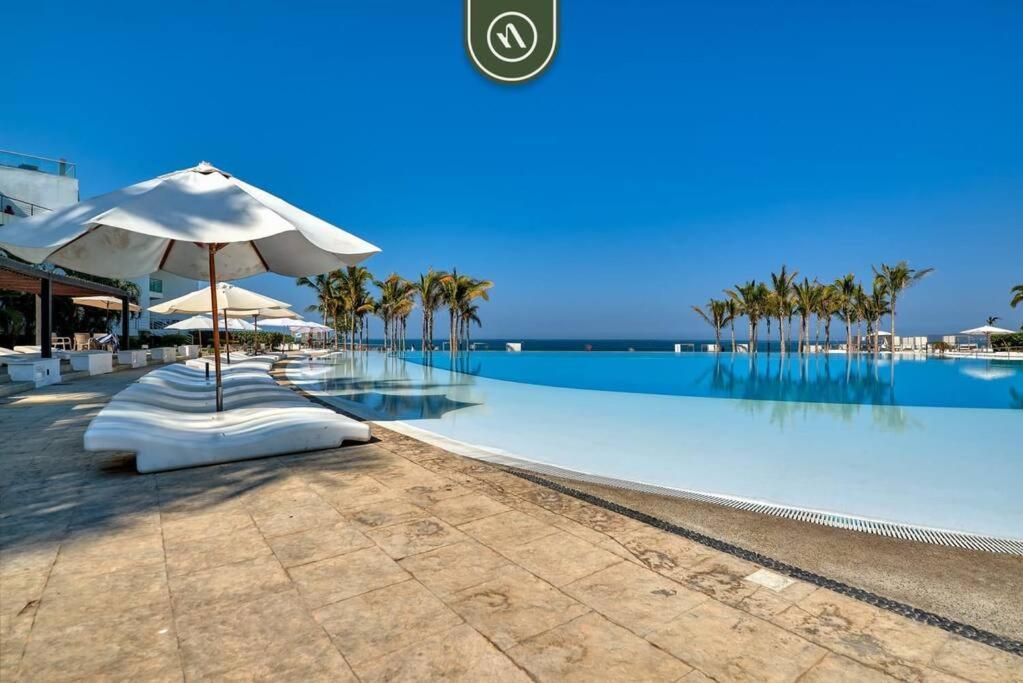 Apt With Private Balcony - Beach Access 布塞里亚斯 外观 照片